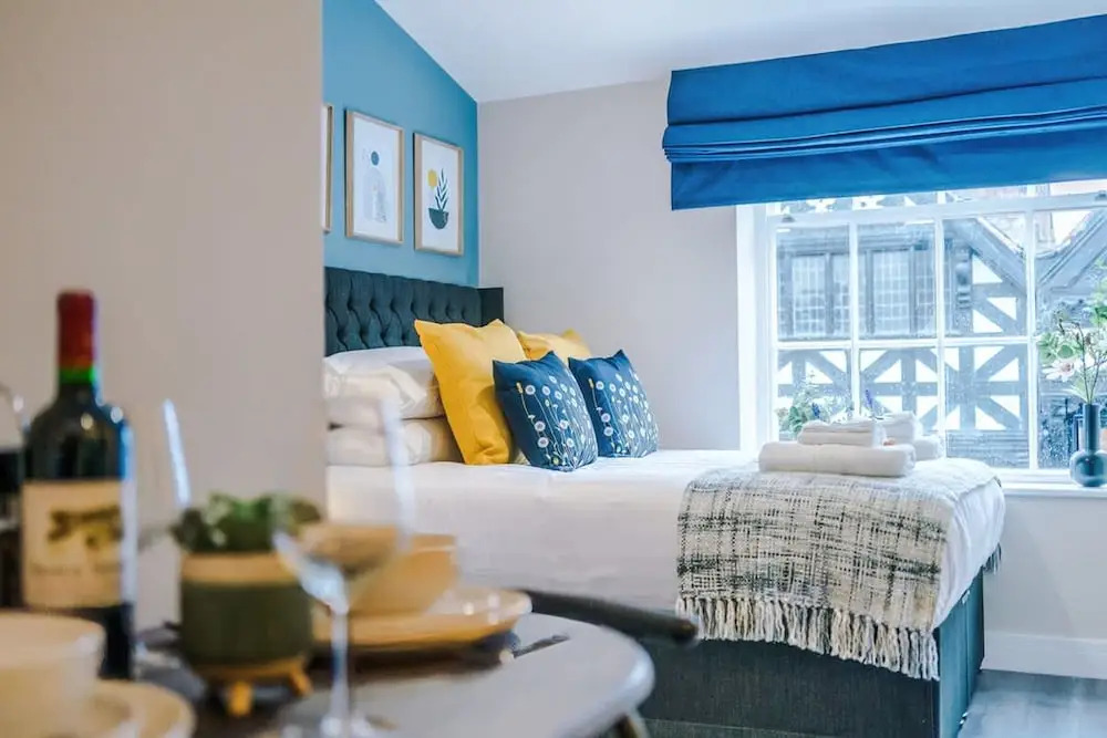 NEW Pristine Studio in the City-centre Sleeps 2
