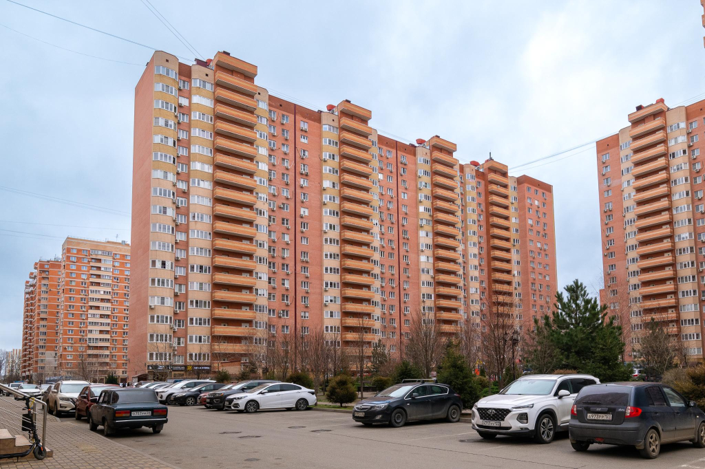 ТутЖивут на улице им. Героя Сарабеева В.И. 3/1
