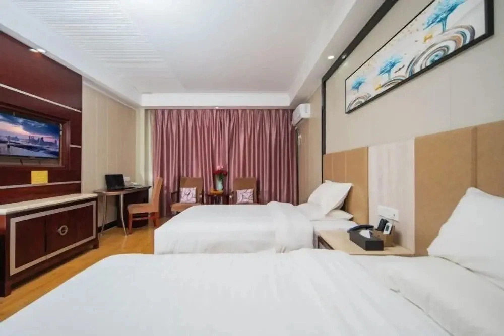 Dongcheng Hotel