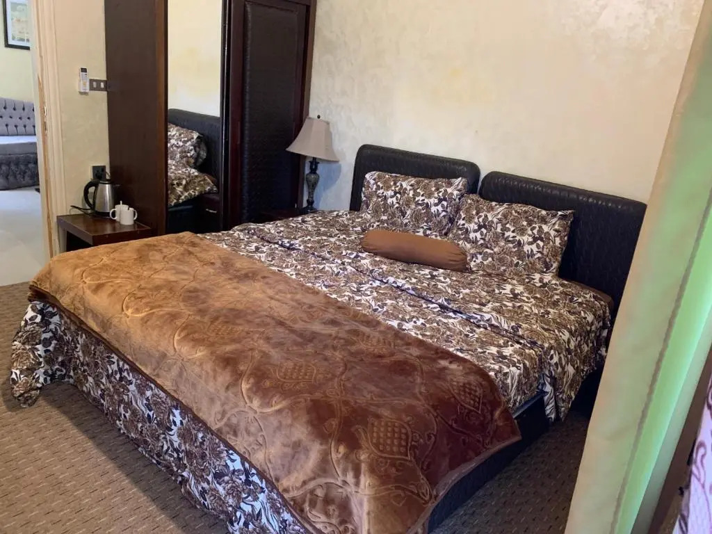 Petra Rest Home