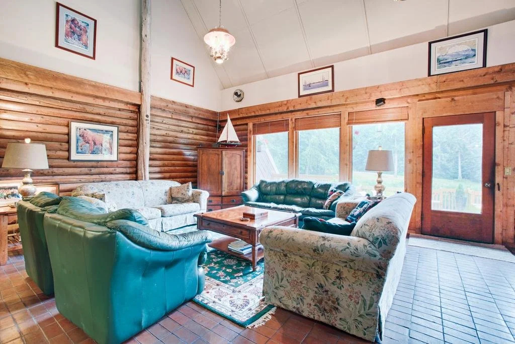Harbor Creek Lodge