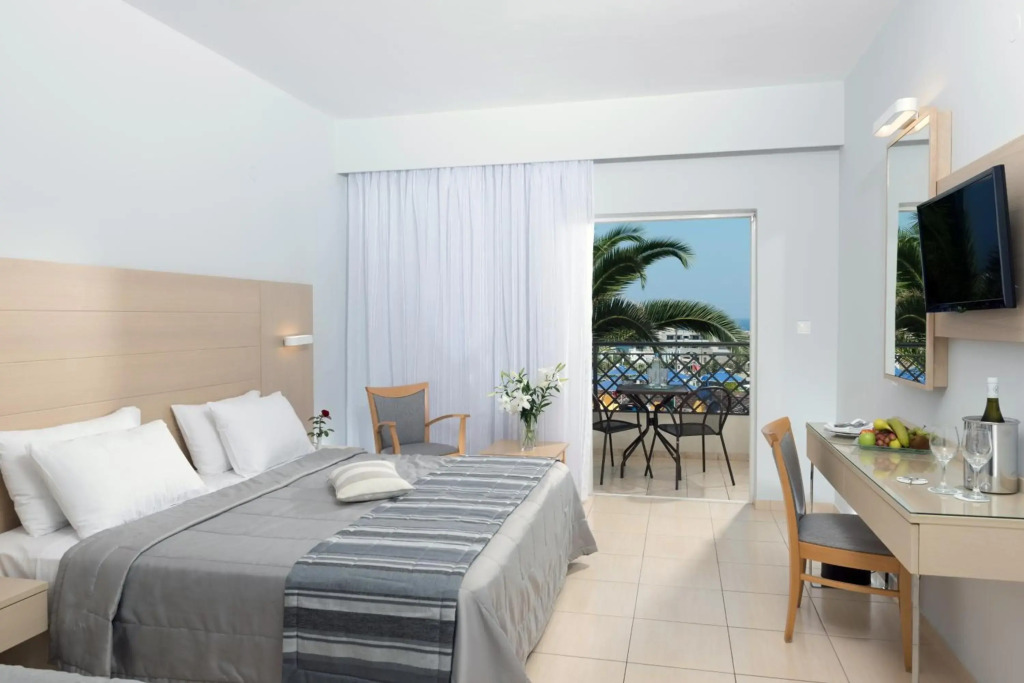 Grand Hotel Holiday Resort
