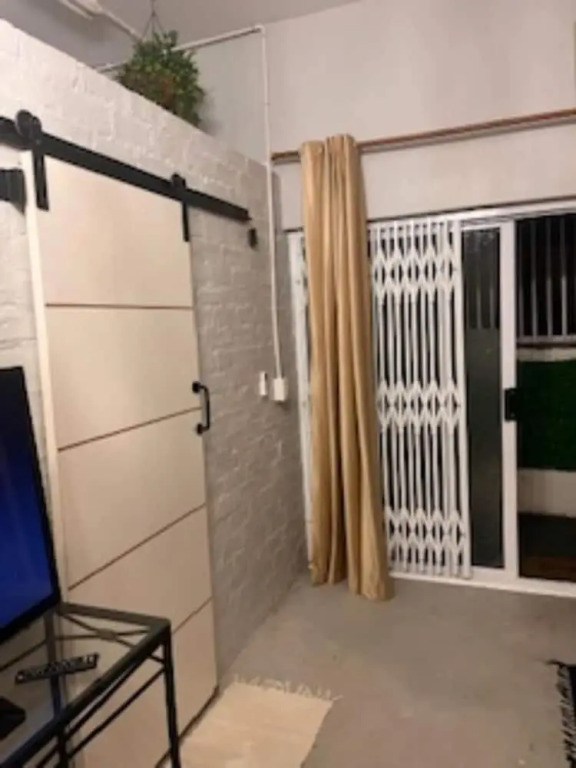 A Stunning Studio Zen