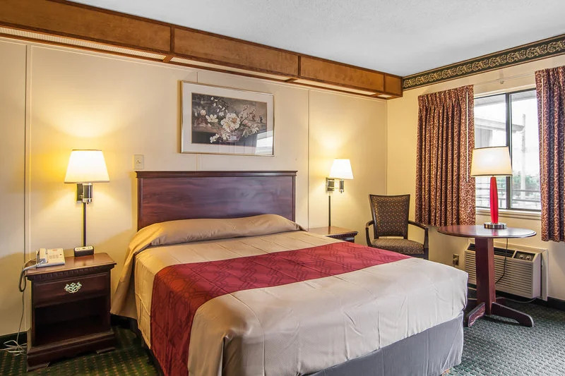 Rodeway Inn Convention Center