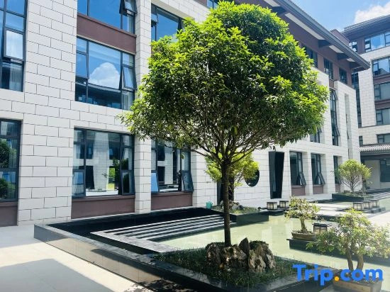 Qimen Qianxi Banquet Hotel