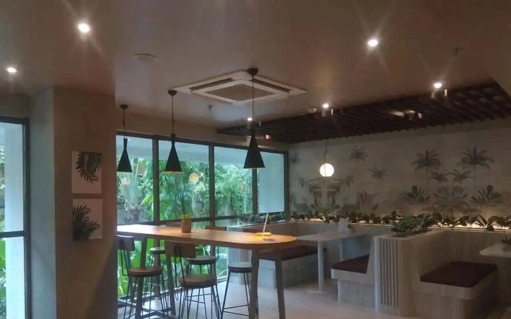 Enjoy Living Studio Apartment At Lrt City Jatibening