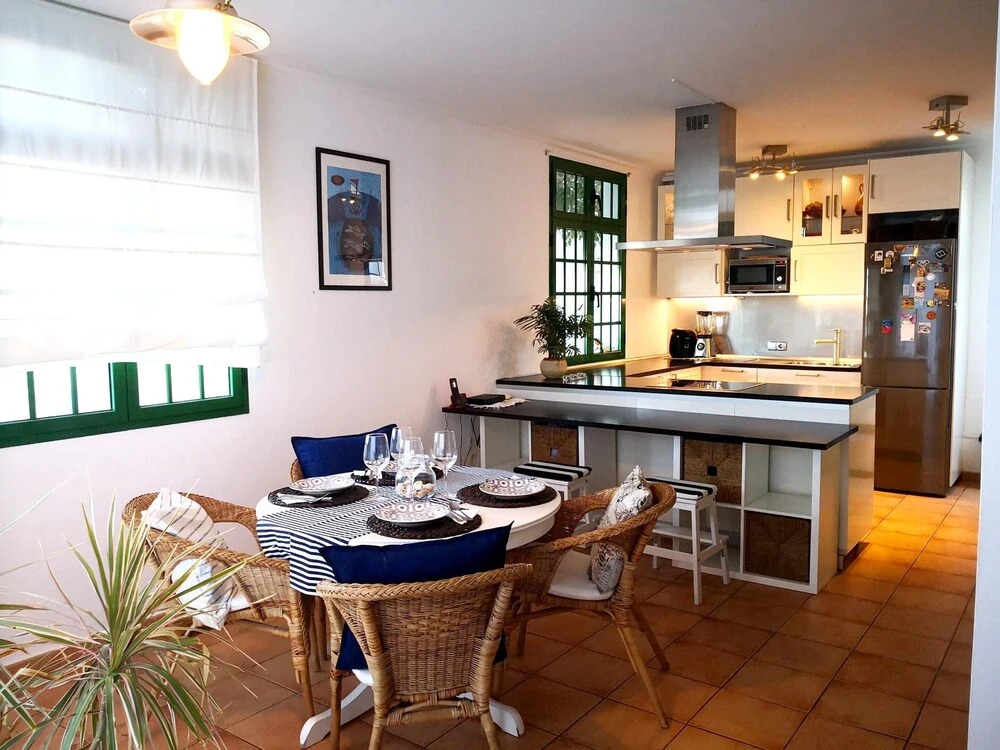 House With 3 Bedrooms in Playa Blanca, With Wonderful sea View, Shared Pool, Enclosed Garden Near the Beach