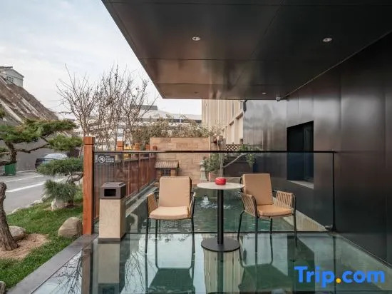 Jinan Jingshi East Road Sunac Mao Atour Hotel