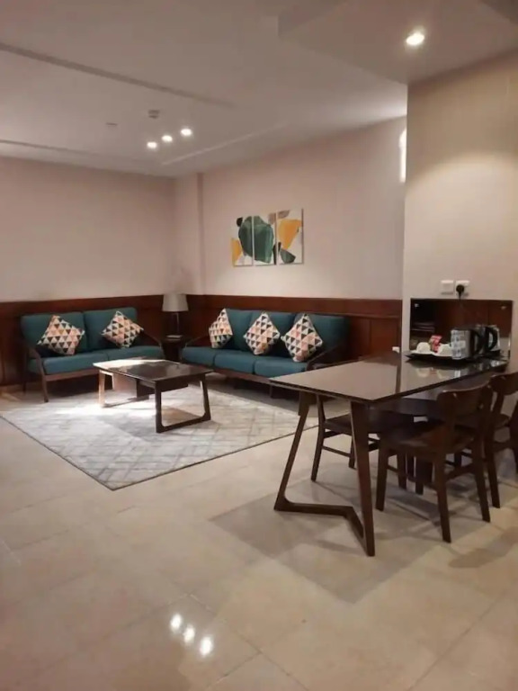 Biz Hotel Apartments