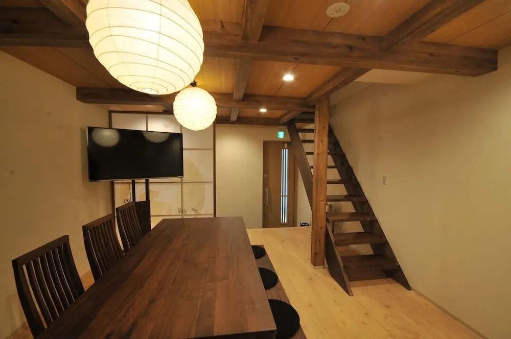 Condominium House in Osaka Miyakojima