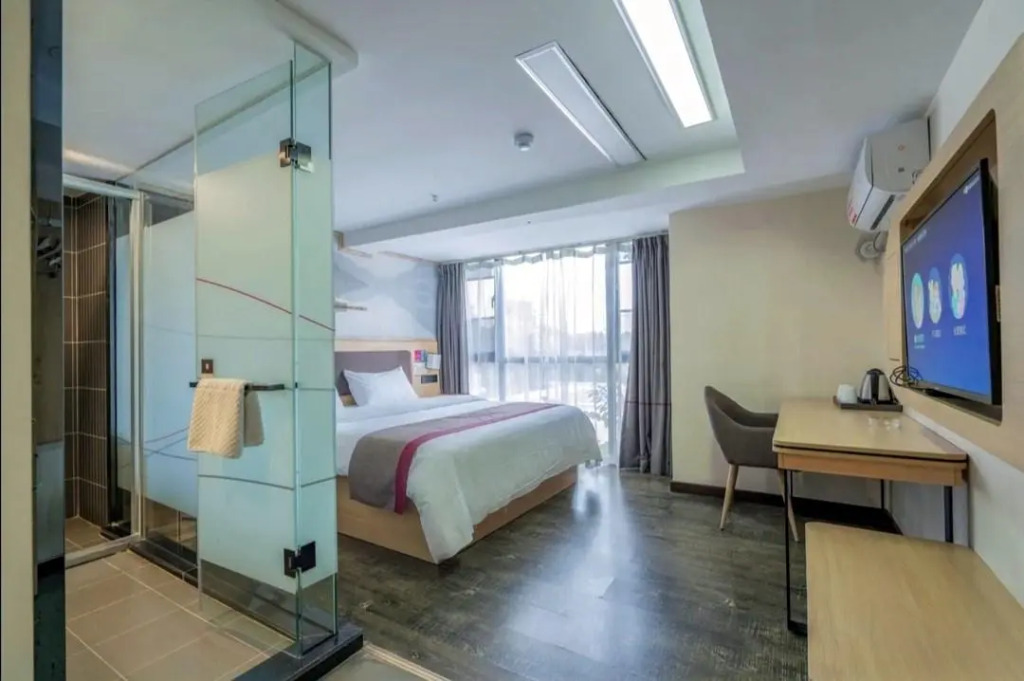 Thank Inn Hotel Guizhou Guiyang Guanshanhu District High-Speed Railway North Station