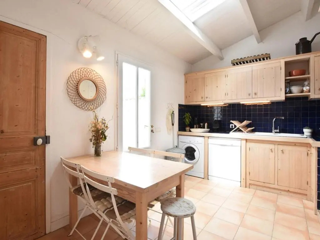 Maison Les Portes-en-Ré, 4 pièces, 6 personnes - FR-1-434-67