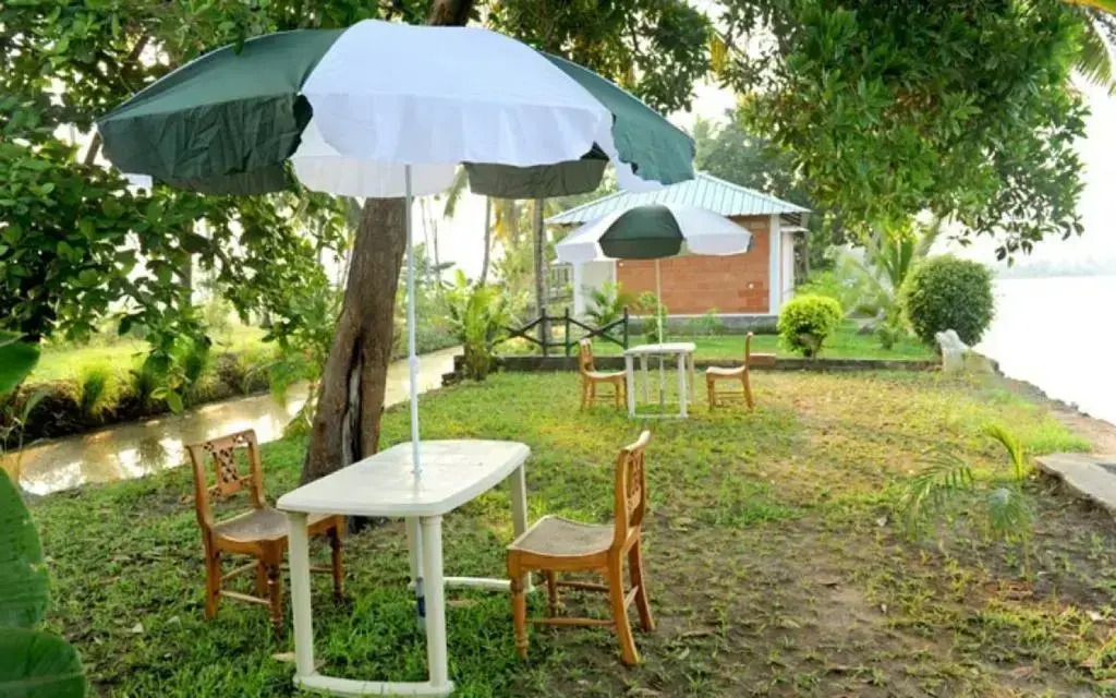 Riverine Resort