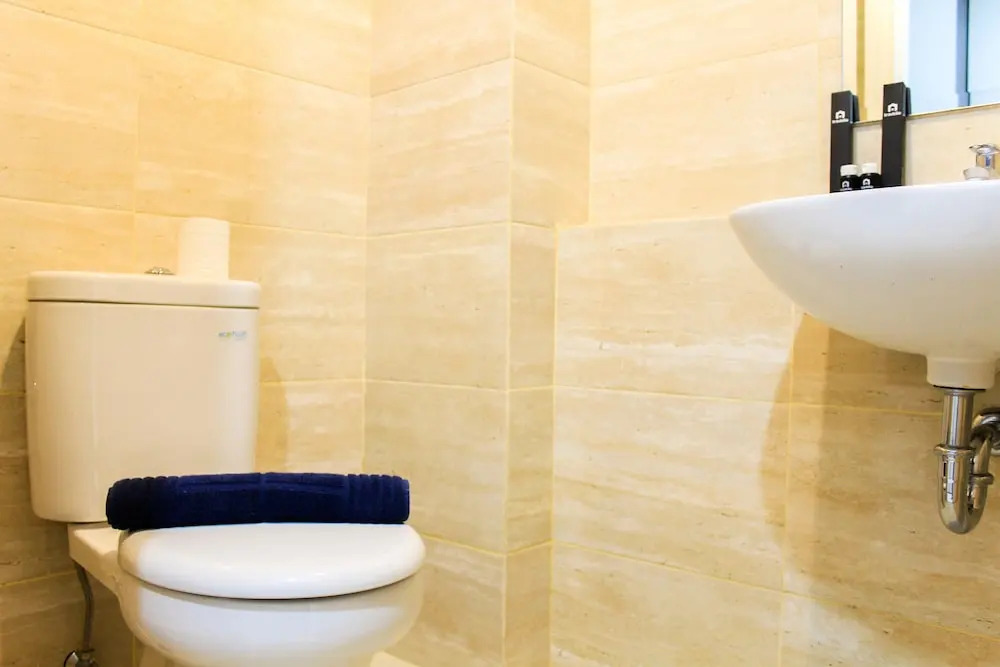 New Furnished City View Studio Apartment @ Springwood Residence By Travelio