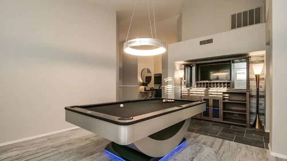 Luxury Scottsdale 5 Bdrm W/pool and Hot Tub!