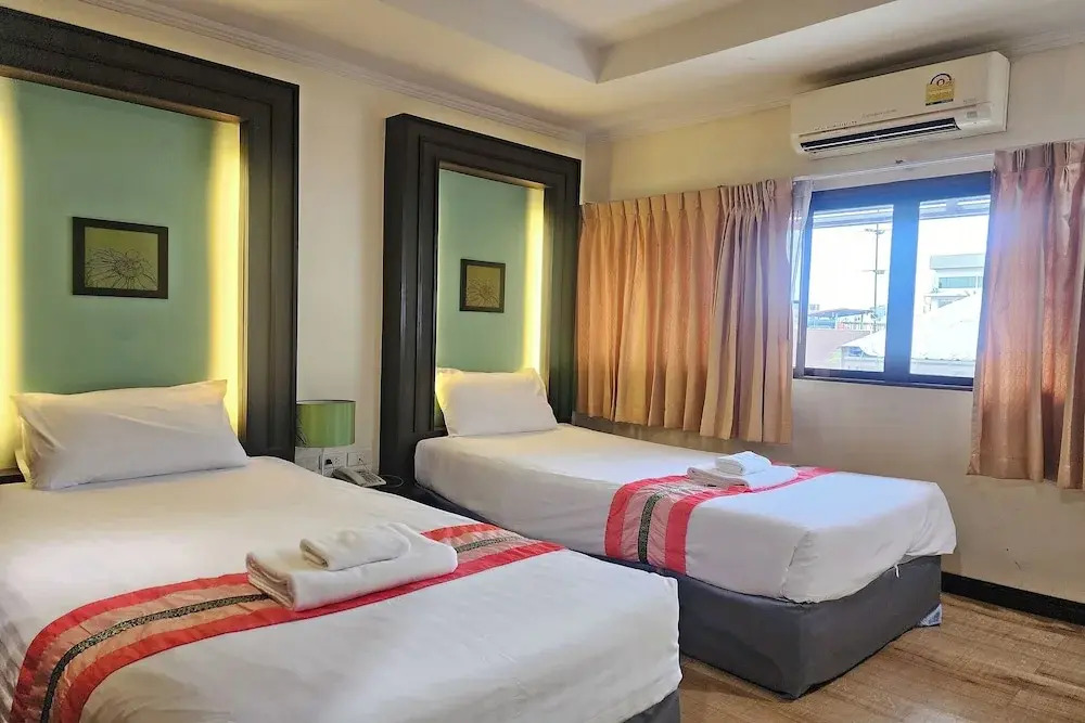 Suan Sunandha Palace Hotel