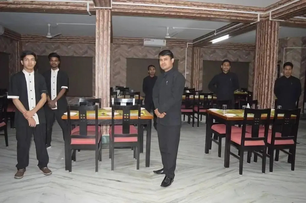Hotel Yumi Ragi