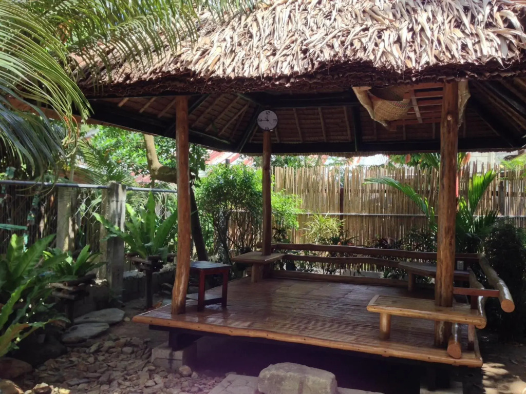 Ayettes Bamboo Cottages