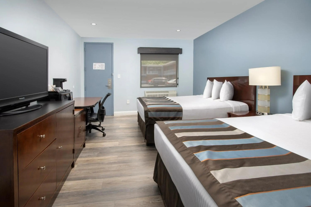 Ivy City Hotel