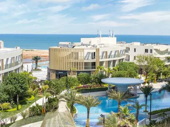 Shuangyuewan Qingfeng Xiaozhu Seaview Hotel (Honghai Jin'an Branch)