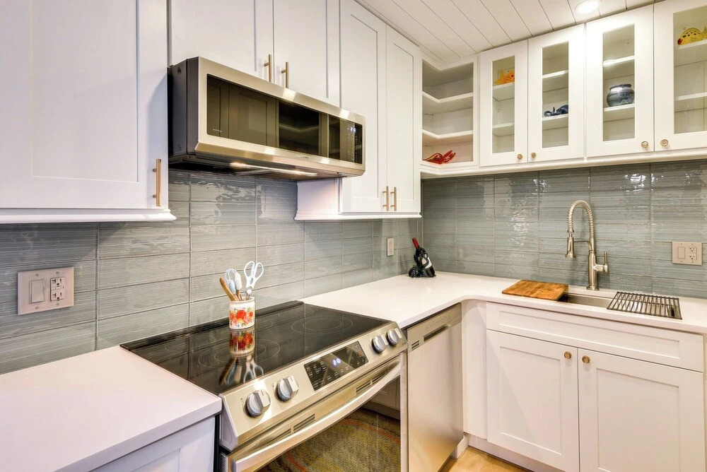 New Smyrna Beach Condo: Pool Access, Walk to Beach