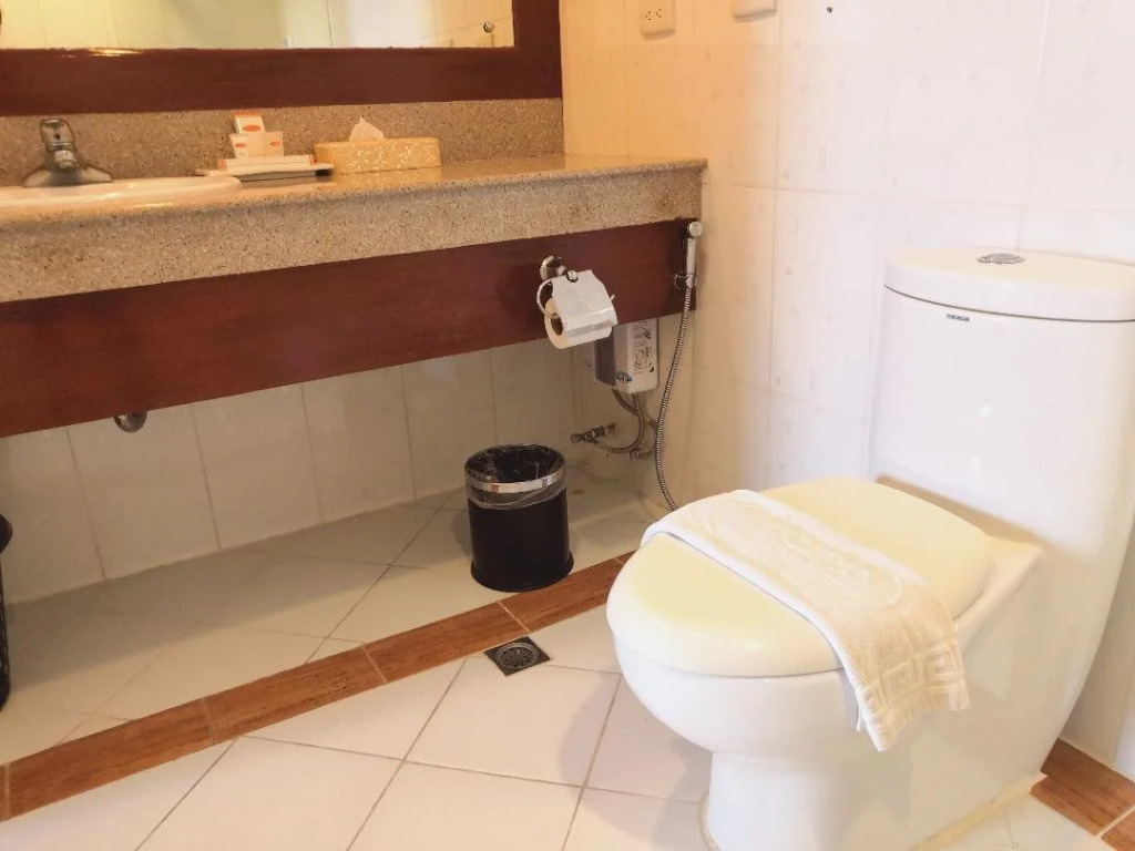 Iloilo Business Hotel