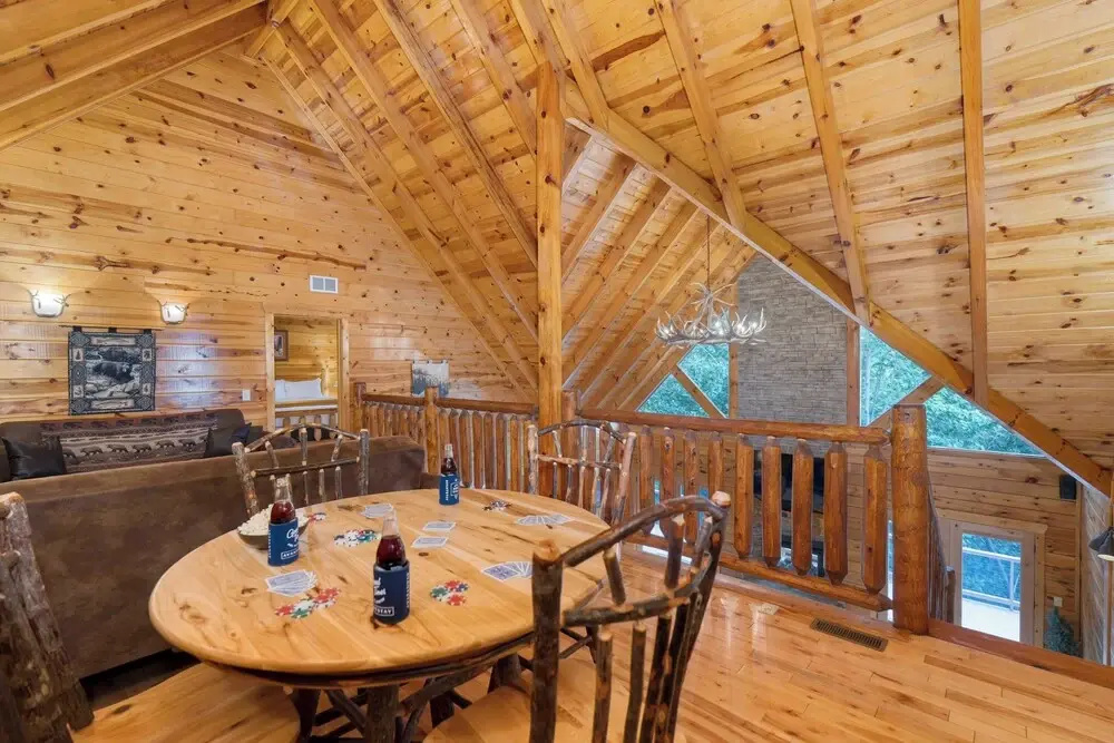 Priddy Secluded by Avantstay Hot Tub + Expansive Deck + Game Room + Home Theater