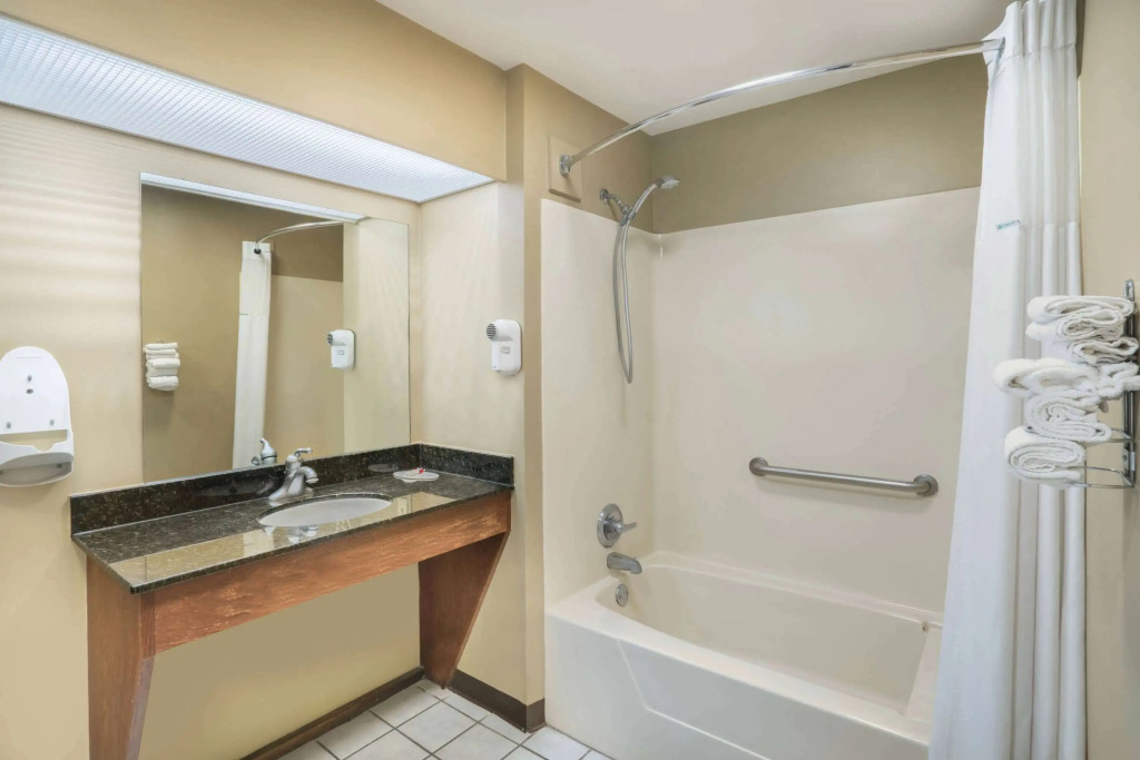 Baymont by Wyndham Prattville - Montgomery