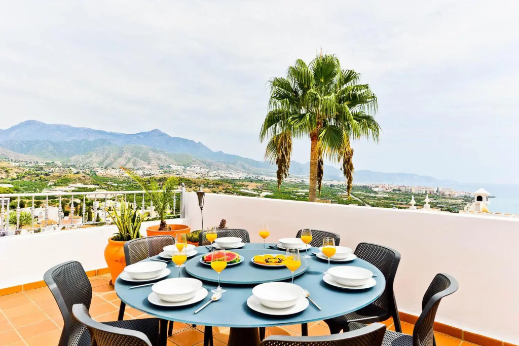 villa vistas al mar