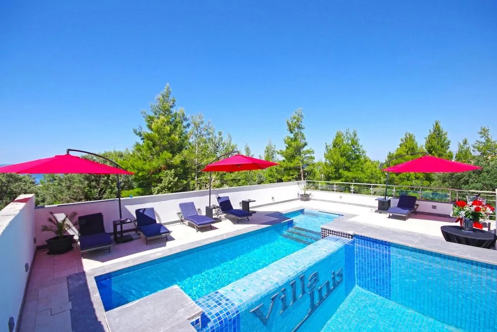 Villa Inis