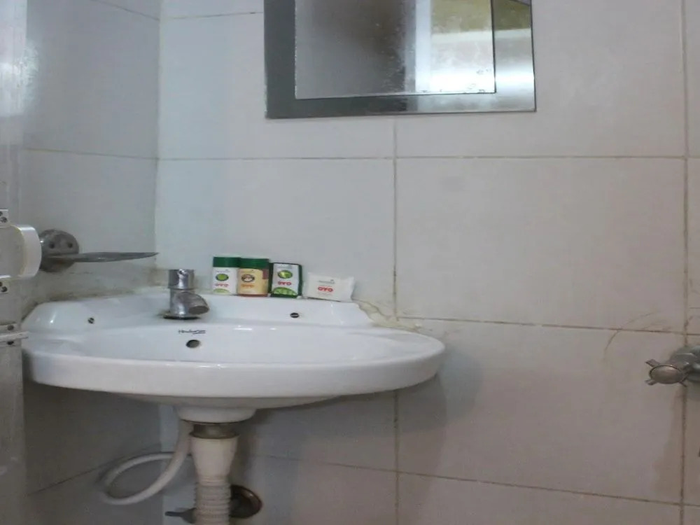 OYO 7321 Hotel Lord Shiva