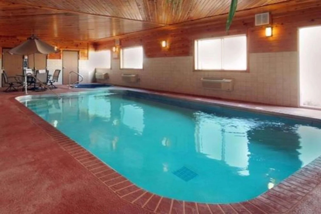 Sleep Inn & Suites Hays I-70