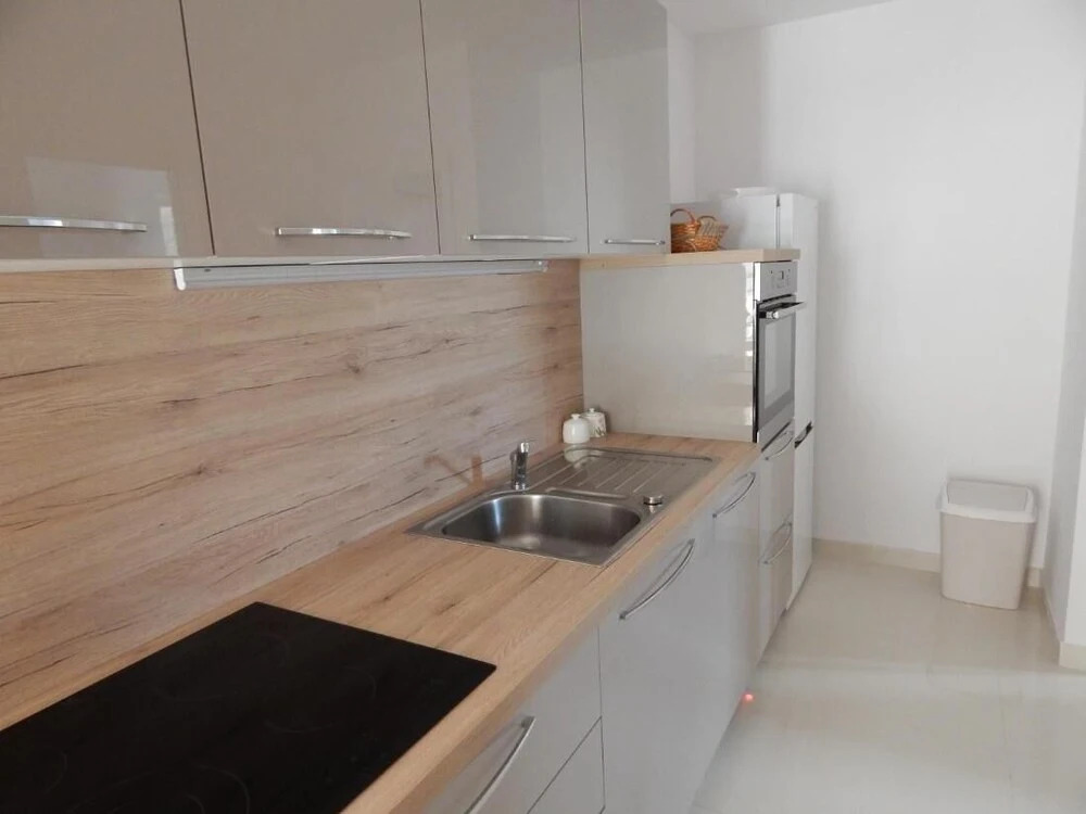 Apartment Lorimar