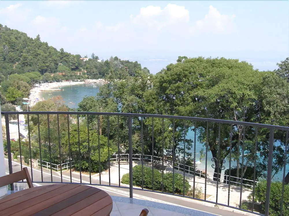 Apartments by the sea Medveja, Opatija - 7719