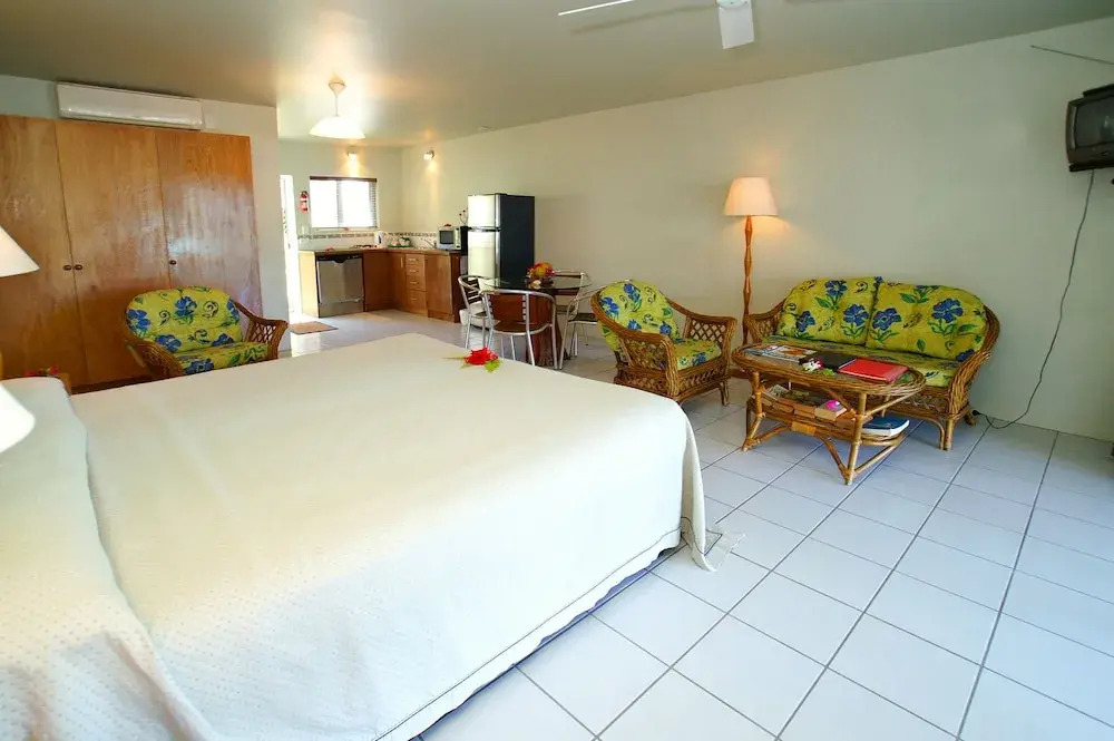 Avana Waterfront Apartments