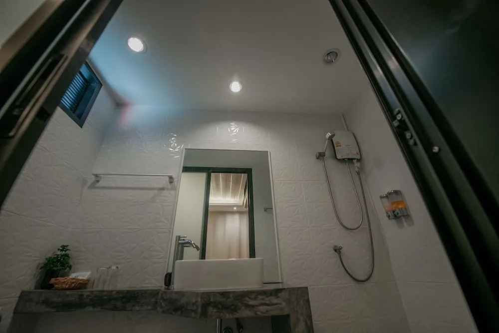 Kipbox Hotel Trang