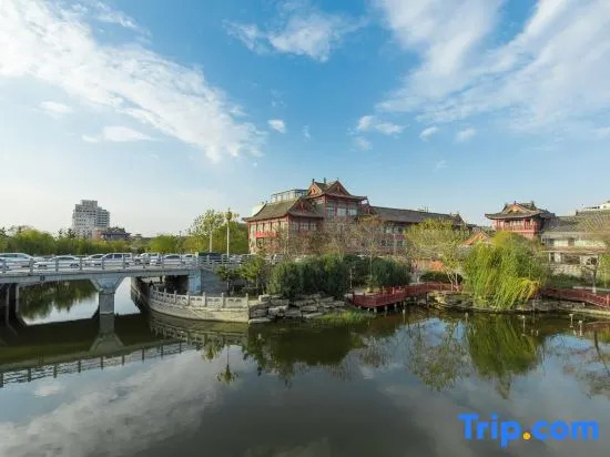 Super 8 Select Hotel (Kaifeng Qingming Shanghe Garden)