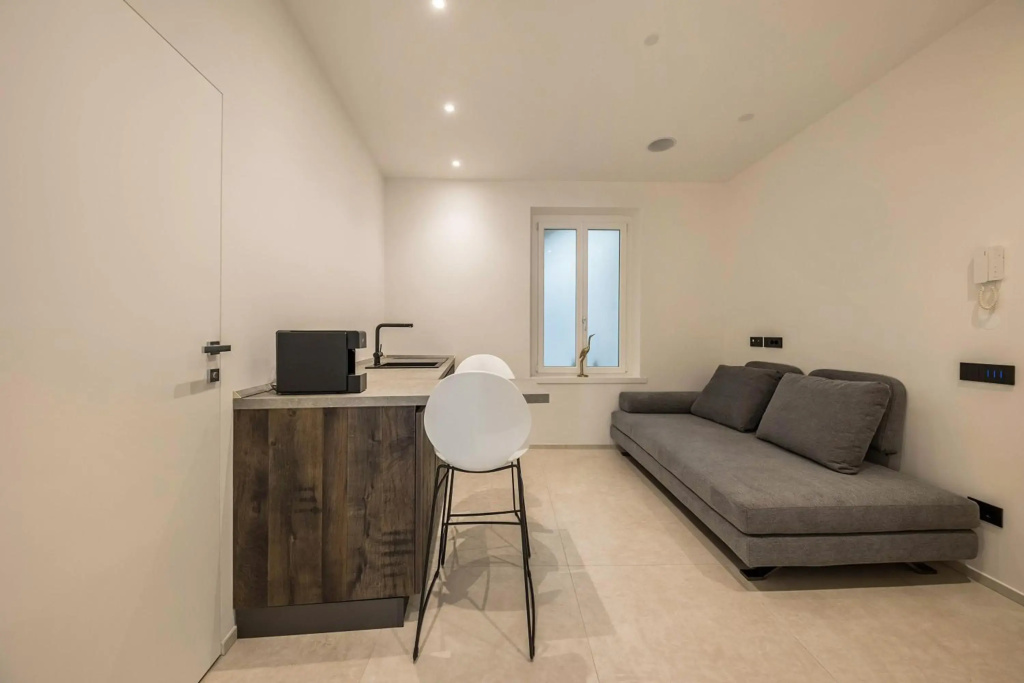 App 1 Palazzo Cavour