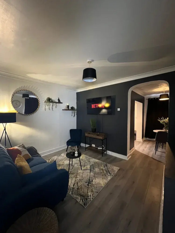 Gms Luxury House in Chatham