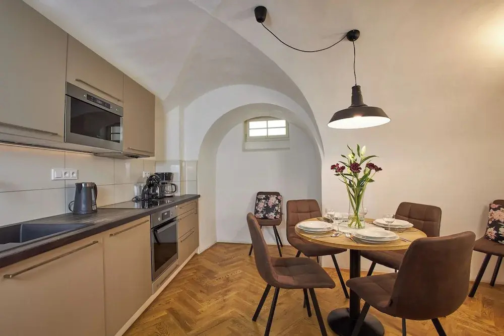 Lazenska N4 Residence