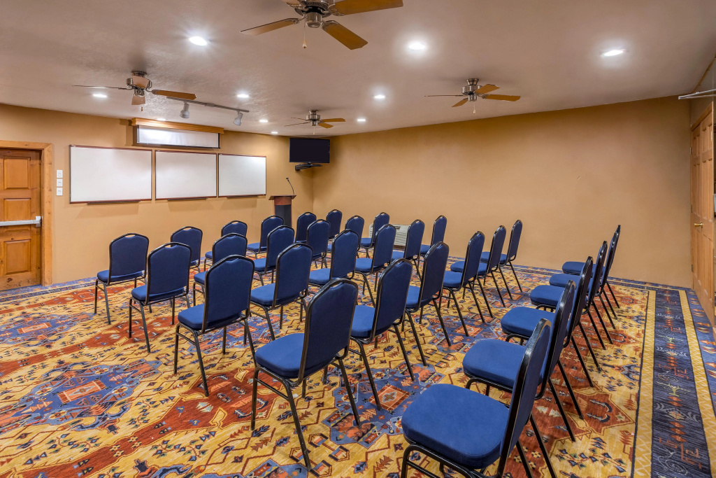 Holiday Inn Canyon De Chelly-Chinle by IHG