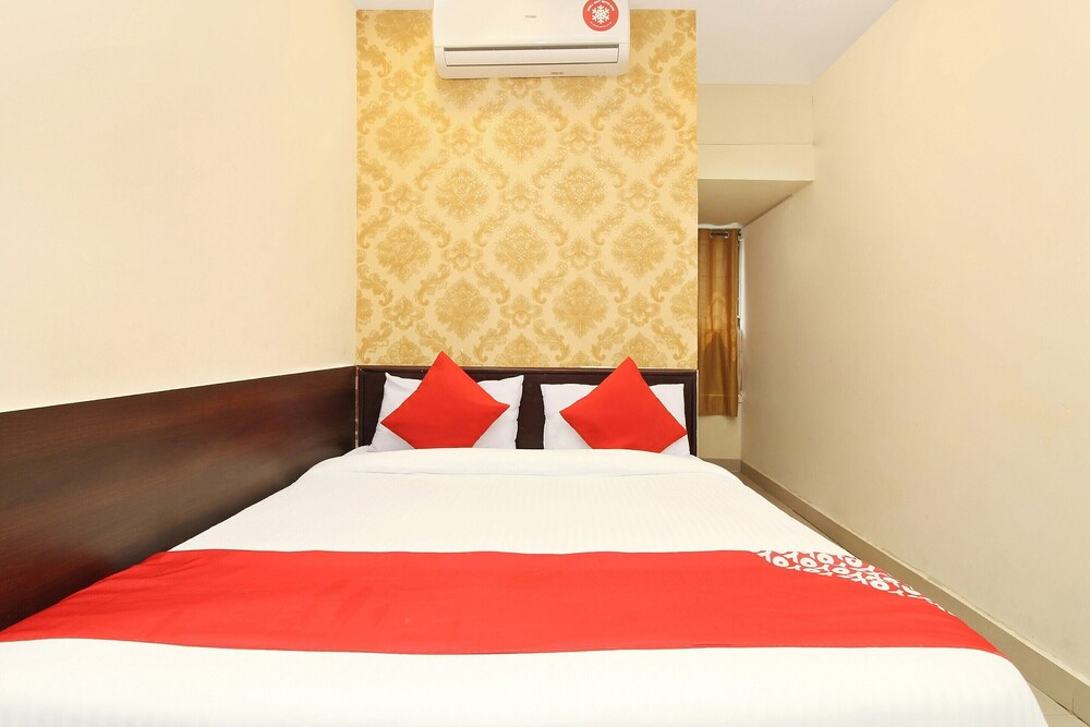 Hotel O Vasundhara Guest House Tankbund