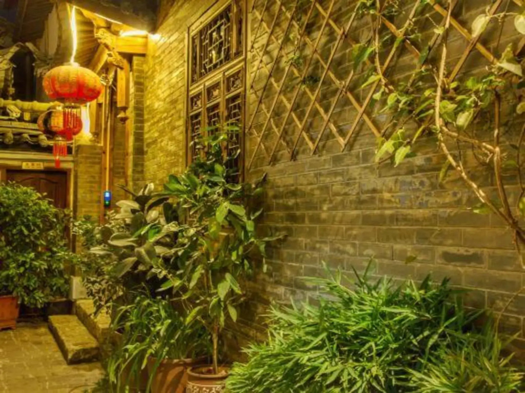 Guyuexuan Garden Inn (Dayan Ancient Town Mufu)