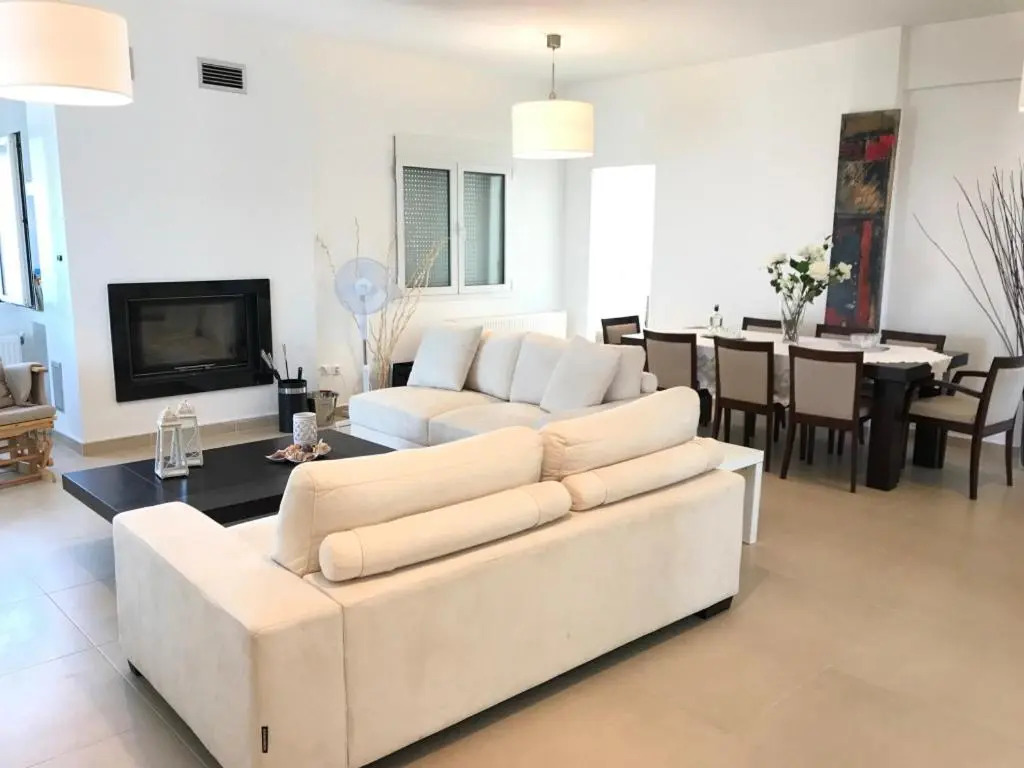 Villa Korais Luxury 3br apt with sea view