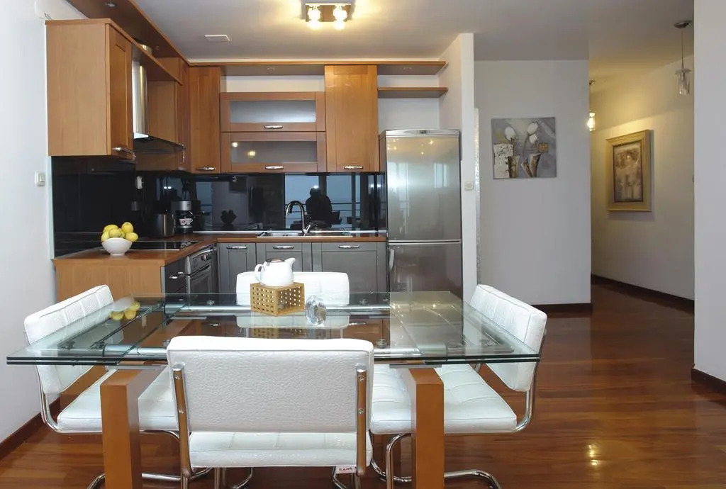 Apartment Divina