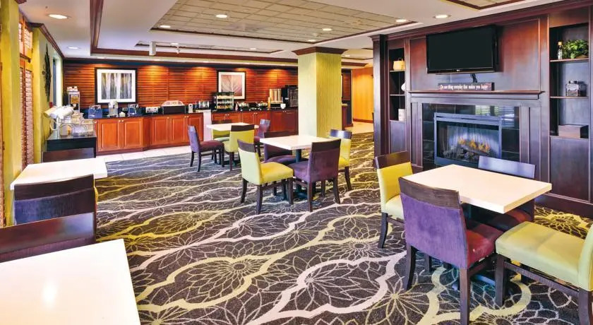 Fairfield Inn & Suites Coventry