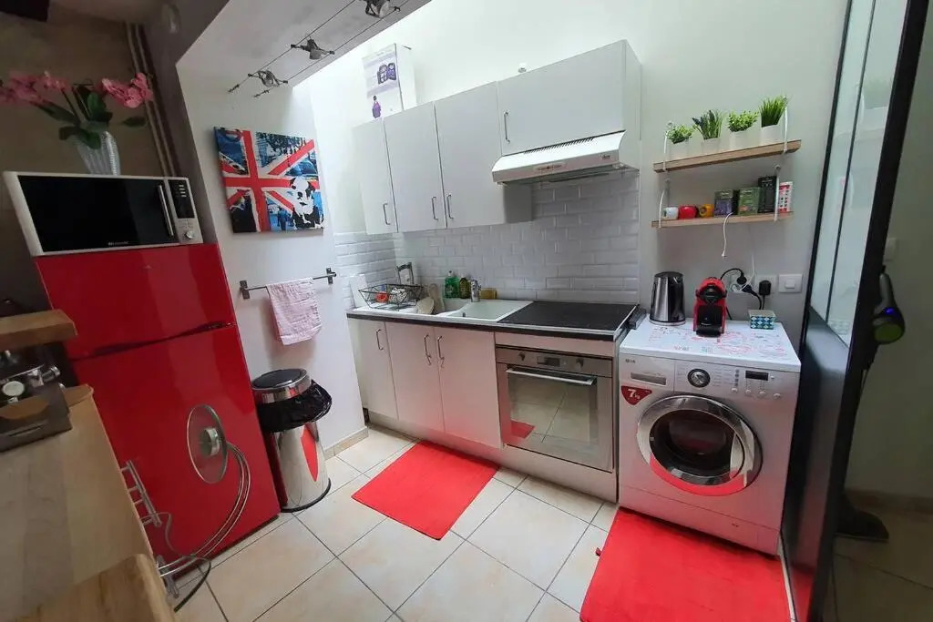 MAISON GÎTE ENTIER EN HYPER HYPER CENTRE AUX COEUR DES HALLES de TOURS de 2 à 7 PERSONNES