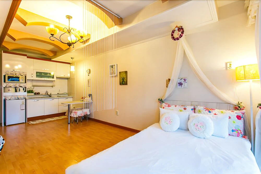 Seosan Sayblue Pension