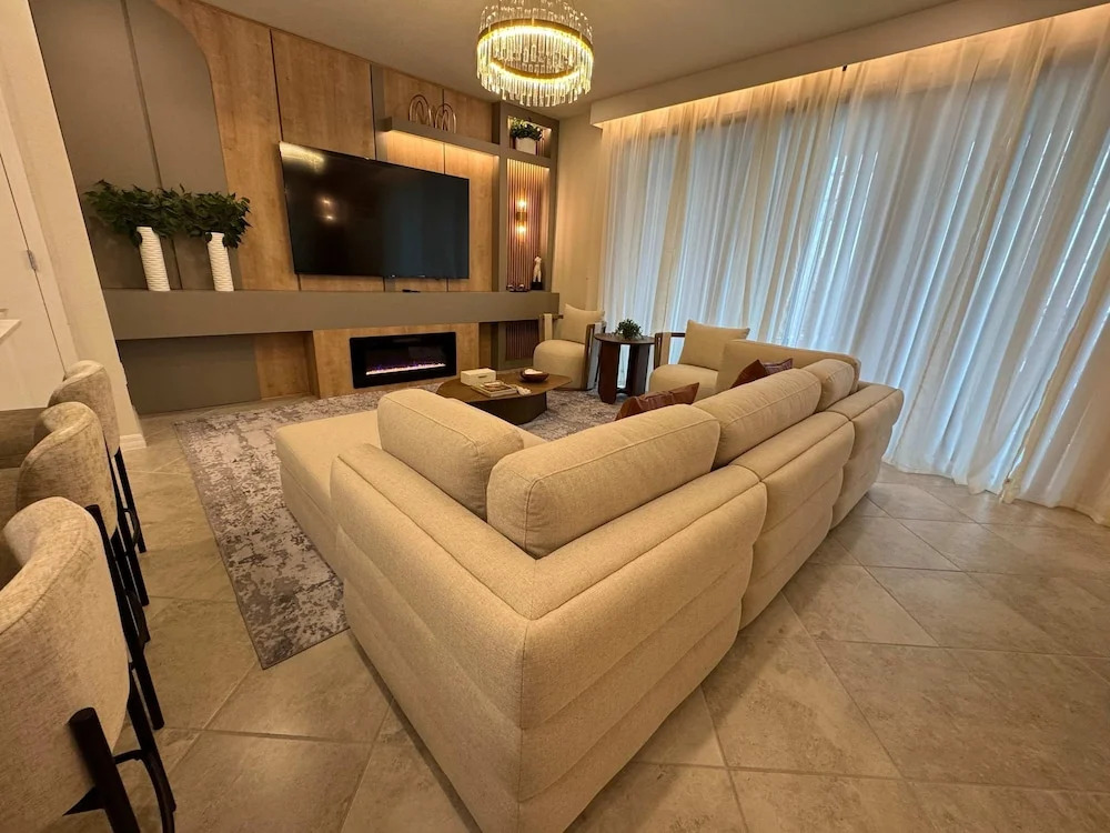 Family Friendly 5Bd Near Disney Windsor Cay 16136