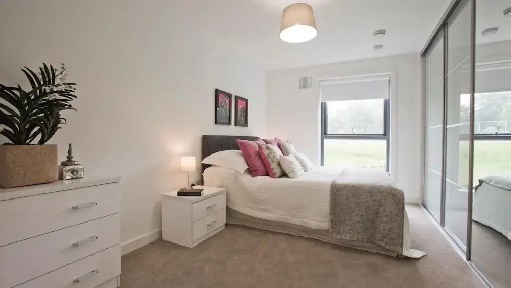 Modern Apartment Close to Airport
